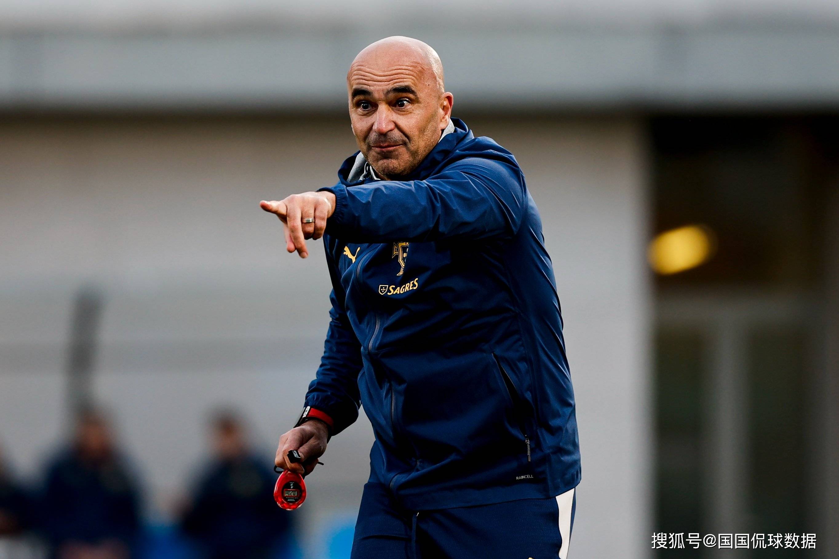 九游APP-加时末段社区盾焦点战，国际米兰主帅复盘，媒体盛赞，年轻球员得到机会的简单介绍